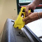 In Italia sta crescendo l’uso del Taser:
«Può essere letale, va limitato»