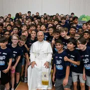 Il Papa con i bambini dell'Estate Ragazzi