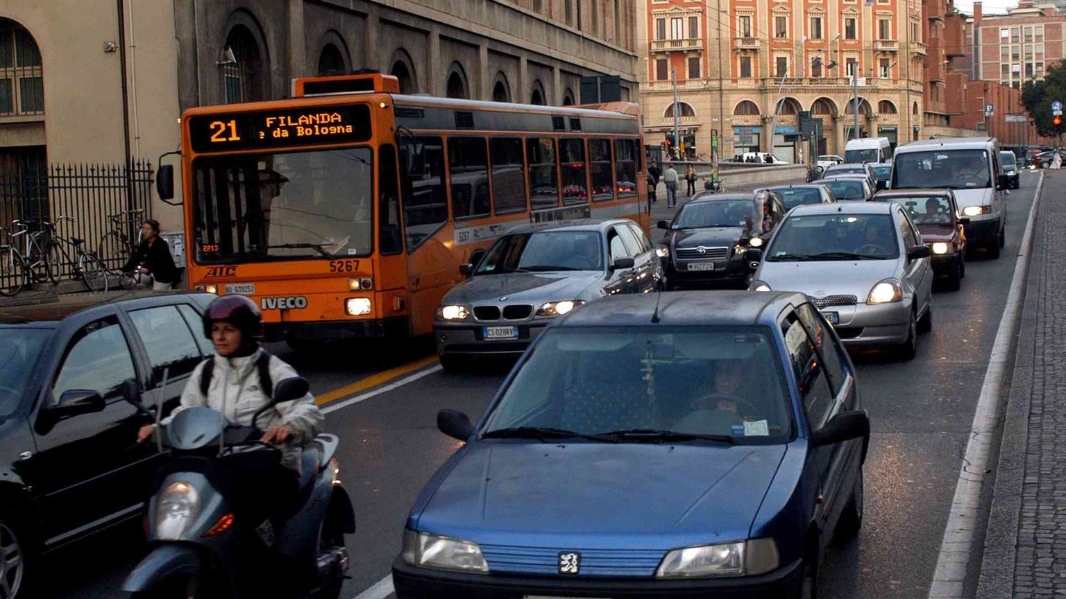 Bologna, partito il progetto "30 all'ora"