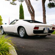 Lamborghini Miura, i 60 anni del mito che ha cambiato le supercar