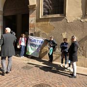 Vicenza, no all’impianto per i rifiuti sanitari: «Vittoria della comunità»