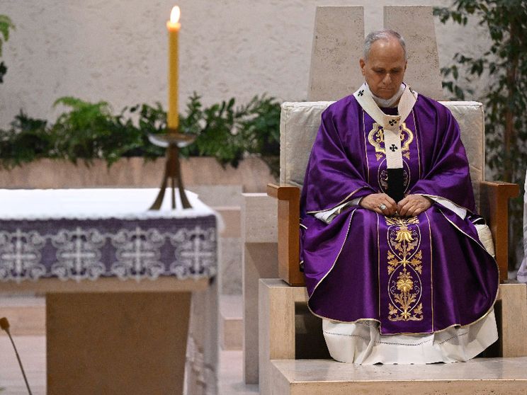 Il Papa durante la Messa presieduta nella parrocchia di Santa Maria della Presentazione