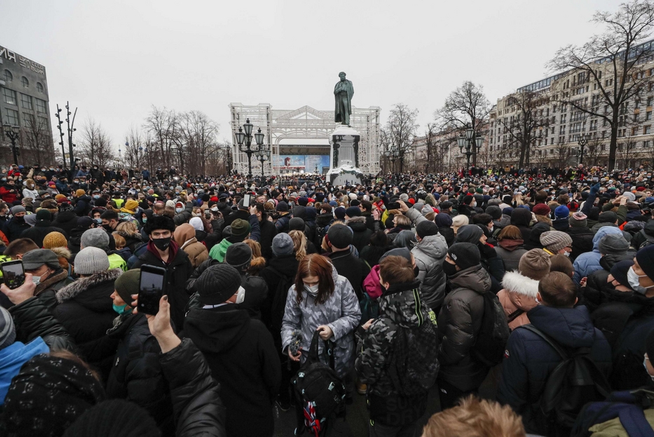 In Piazza Per Navalny Oltre Mille Fermati