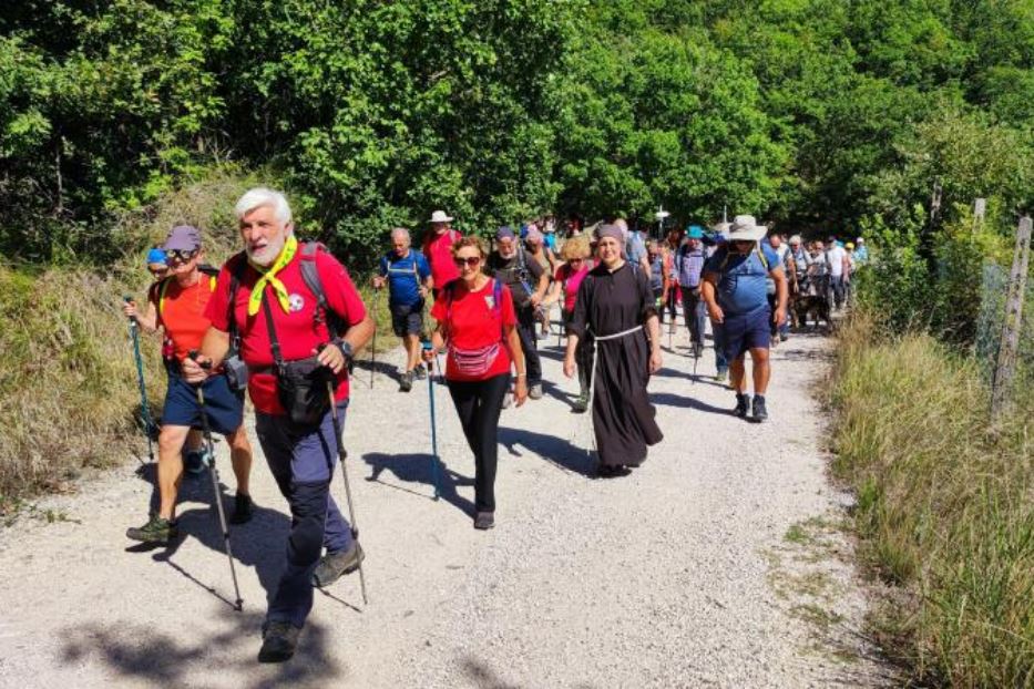 Da Assisi A Gubbio Pellegrinaggio Con Matrimonio