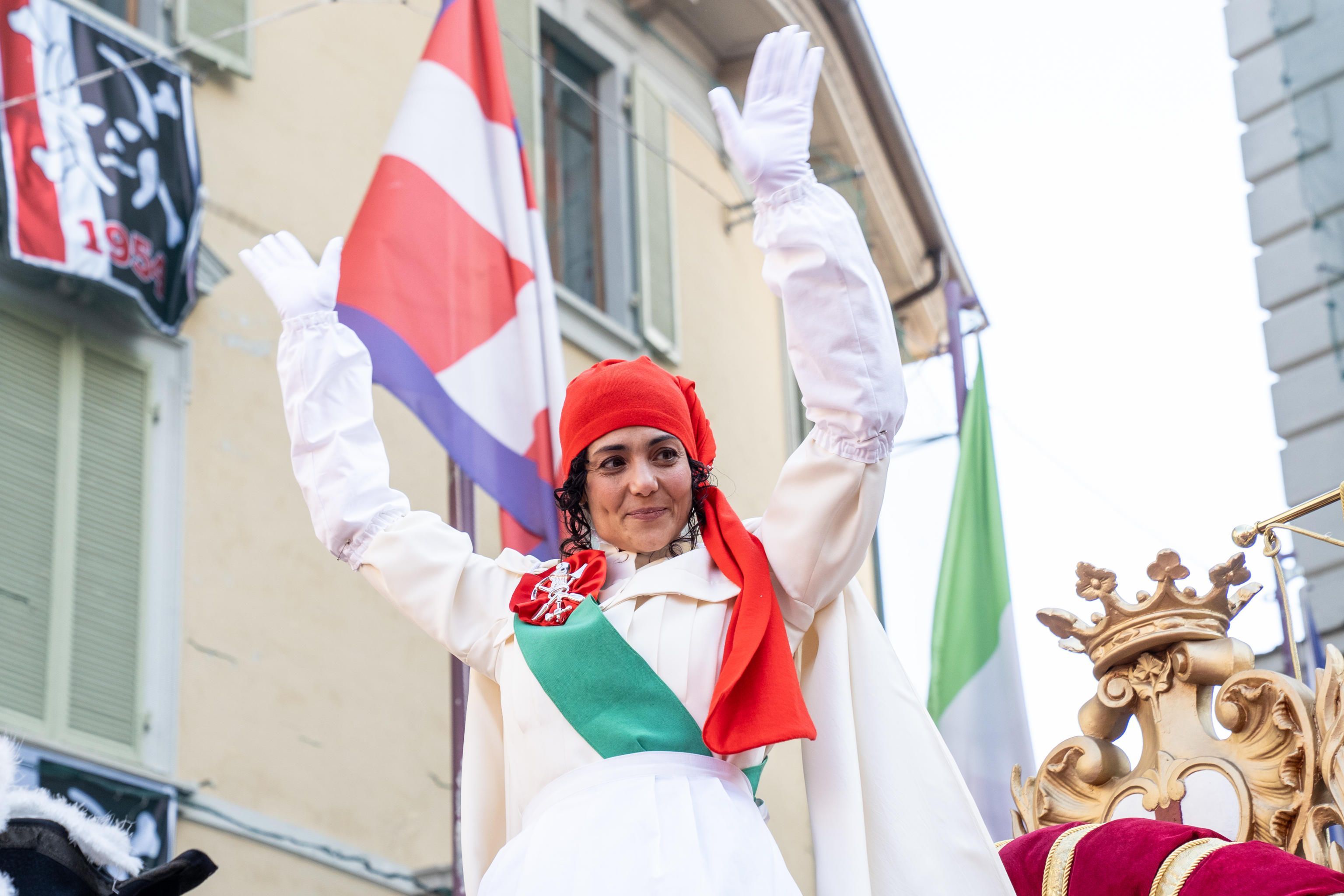 La Mugnaia, storica maschera del Carnevale, nel 2025 era Silvia Grimaldi ANSA/JESSICA PASQUALON