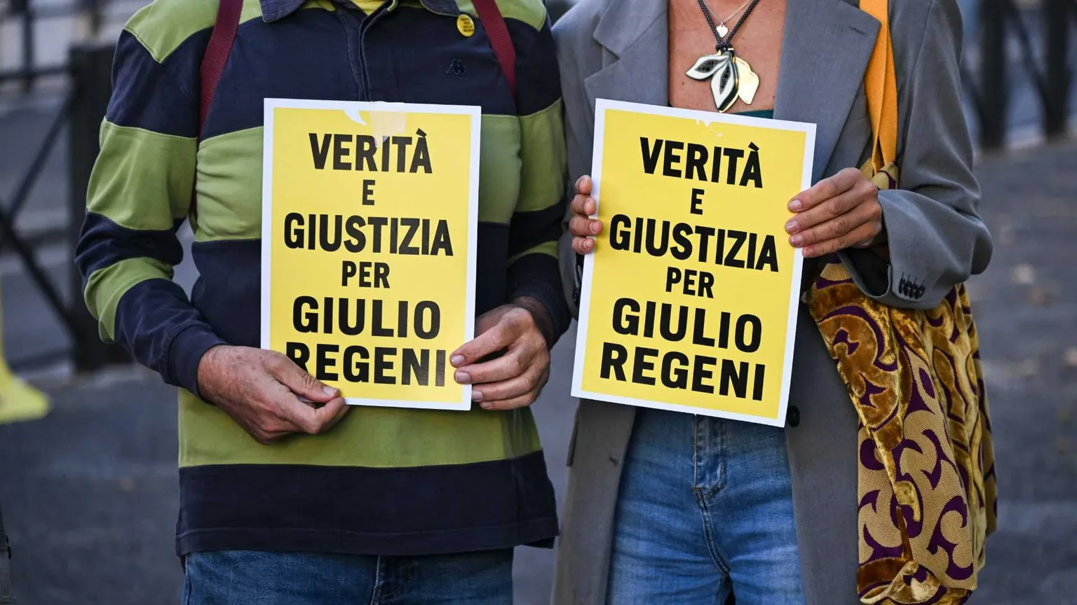 Il "popolo giallo" delle Università si schiera con i Regeni: «Senza giustizia, non c'è diritto alla ricerca»