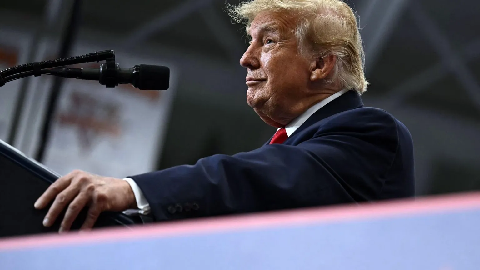 «L'accordo sul diesel russo è un tradimento». Tra i repubblicani Usa cresce la fronda anti-Trump