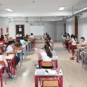 Alla maturità tracce ideologiche?
Più fiducia nei nostri studenti