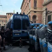 La lunga storia dei pacchetti sicurezza: in 4 anni una pioggia di leggi e proposte (tra propaganda e panpenalismo)