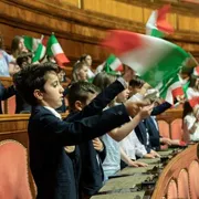 La democrazia si impara