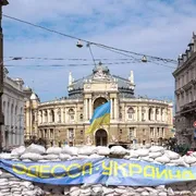 I nostri corpi schierati, il no all'ingiustizia della guerra: ecco perché andiamo ad Odessa