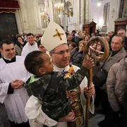 A Palermo servono 5 anni
per Comunione e Cresima
e i commercianti protestano