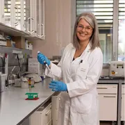 Angela e Jolanda, biotecnologhe dagli Usa all'Italia: non eravamo “cervelli in fuga”, siamo partite per tornare
