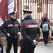 Insulti, minacce, aggressioni: quando a scuola i bulli diventano i genitori