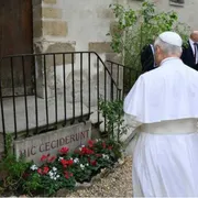 I martiri, Ozanam e fra Lorenzo della Resurrezione: le tappe del Papa all'Institut Catholique