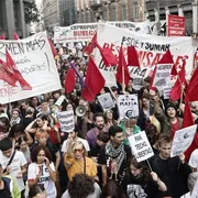 A Madrid la questione casa terremota il governo: in vista il voto anticipato?