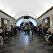 Trump e la tregua che non c’è, tra nuovi attacchi e ricatti a Kiev