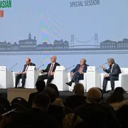 Sull'energia Mosca "chiama" l'Europa: «Ora siate pragmatici»