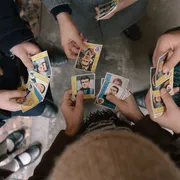 In tv la famiglia Panini, figurina dell’Italia che va