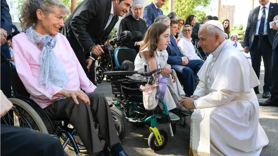 «Noi medici con il Papa dalla parte della vita. E della pace»