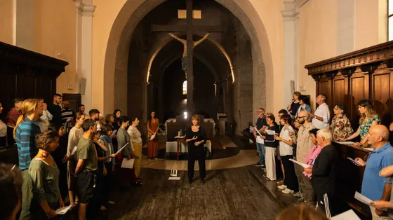 Il teatro entra in monastero per incontrare il silenzio