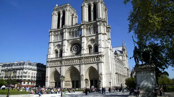 Parigi, Lourdes e Metz: Leone XIV in Francia
fra giovani, culto mariano e radici d’Europa