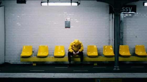 La solitudine? Non si declina al singolare. È un problema sociale