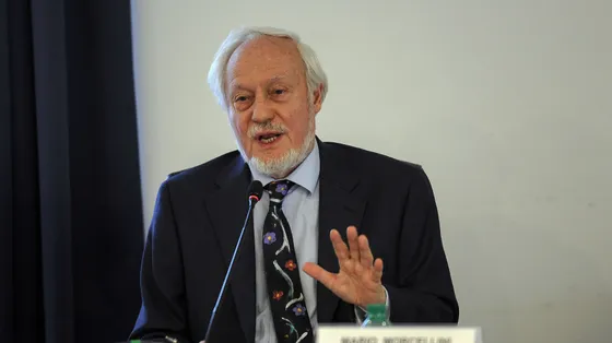 Morcellini: «L'annuncio del Papa? Trentotto secondi per parlare al mondo senza mediazioni»