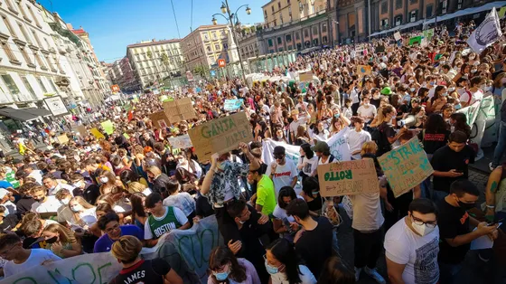 La chiamata in piazza per il pianeta: il prossimo 5 dicembre ritorna la grande onda verde