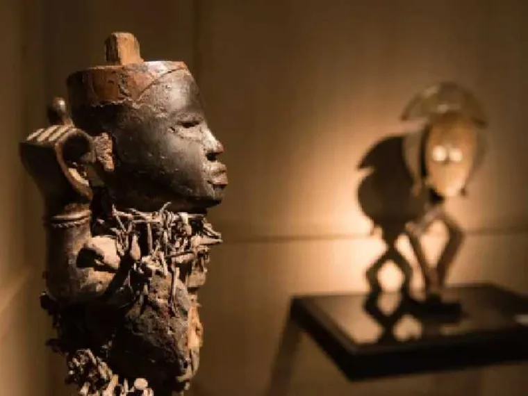 Dimenticare Picasso
e trovare l’Africa