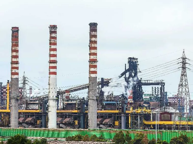 L’ex Ilva fa le prime «vittime»: 2.500 lettere di licenziamento