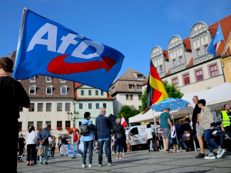 In Germania l'AfD ha dichiarato guerra alle Chiese. Ecco i servizi a rischio