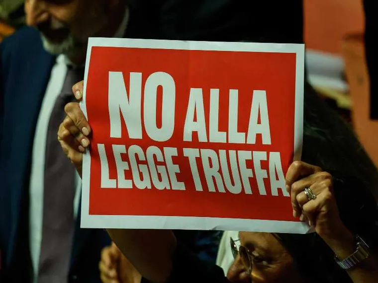 Legge elettorale, sì del Senato. I parlamentari eletti con le preferenze potrebbero essere il 43%