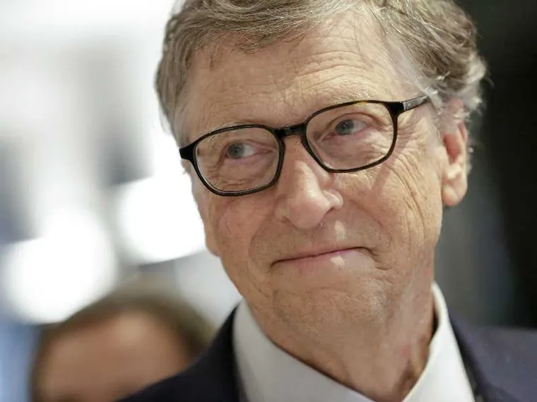 Bill Gates: «Non stiamo facendo abbastanza per ridurre i danni dell'intelligenza artificiale»