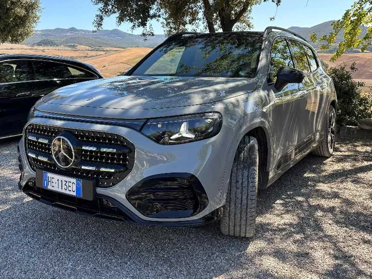 Mercedes CLA shooting brake e GLB mild hybrid, la transizione intelligente