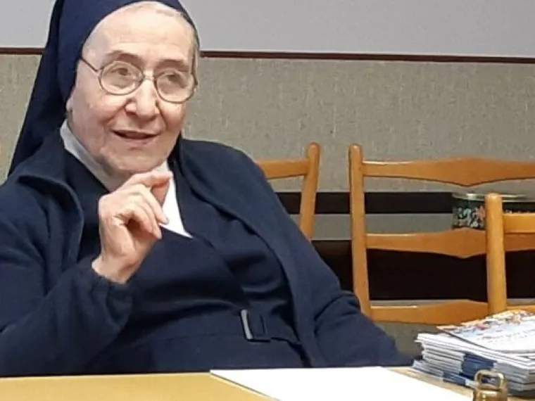 Addio a suor Angela Pozzoli, una vita spesa accanto alle donne vittime della tratta