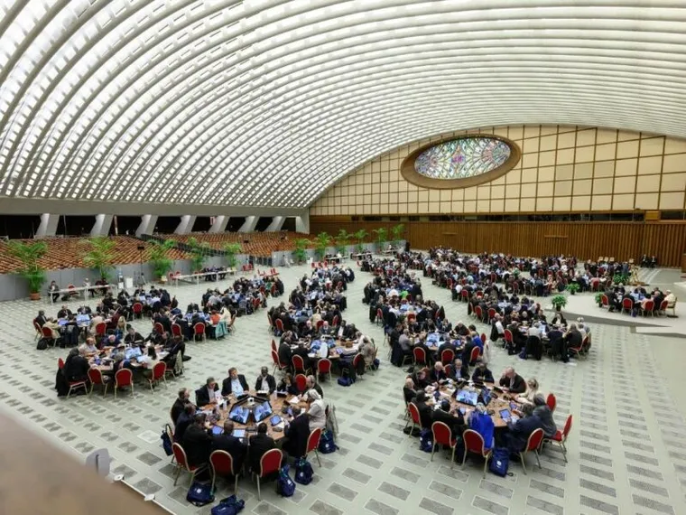 Lavori sinodali in Aula Paolo VI in Vaticano / VATICAN MEDIA