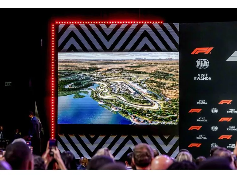 La Formula 1 ritorna in Africa, ma il Ruanda divide