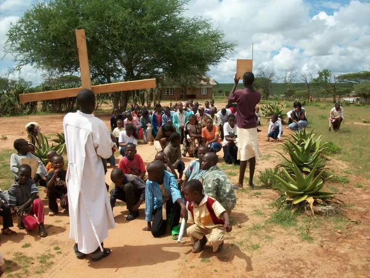 Fedeli cattolici in Kenya / MISSIO