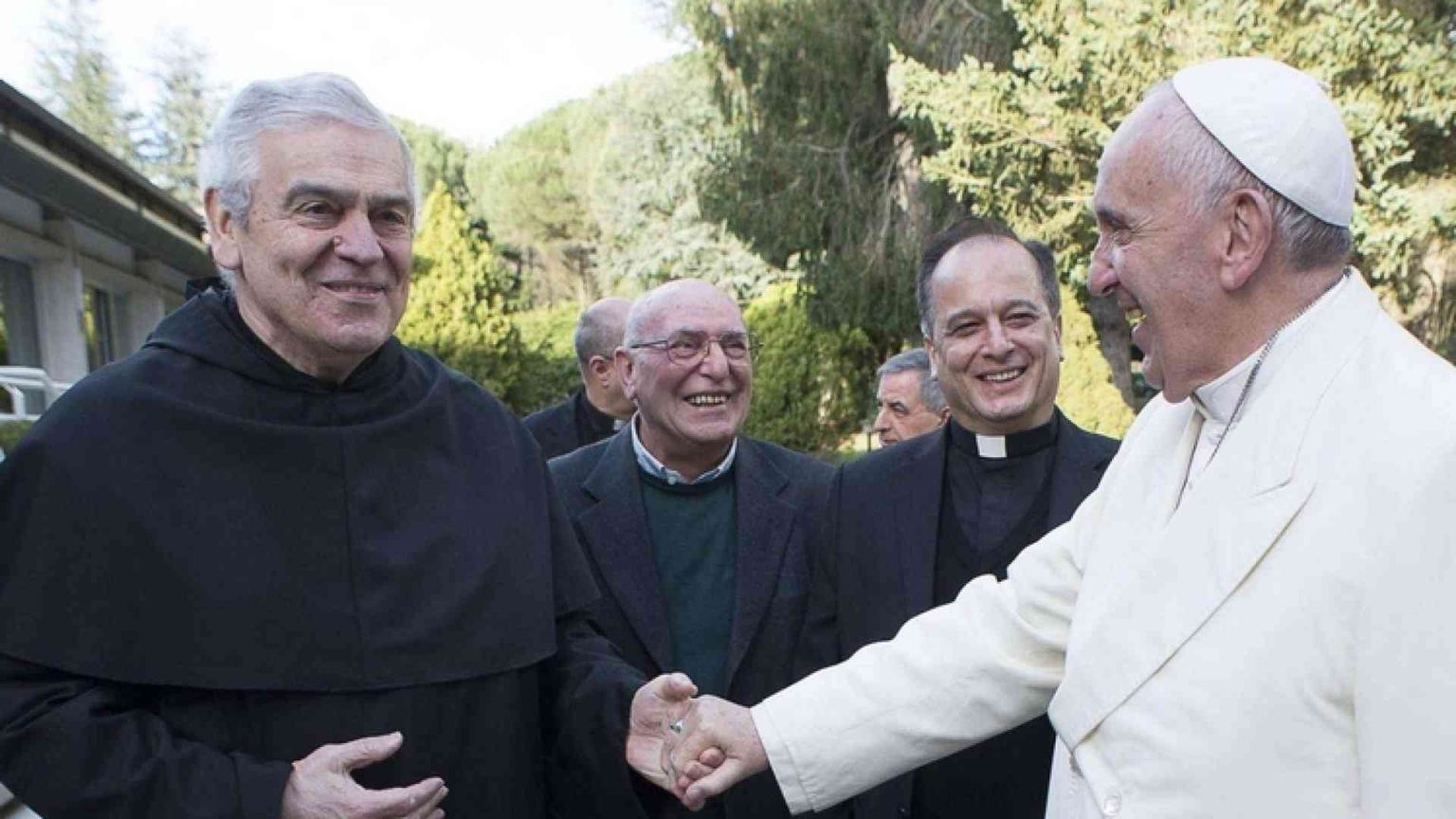 Padre Ronchi predica gli Esercizi al Papa