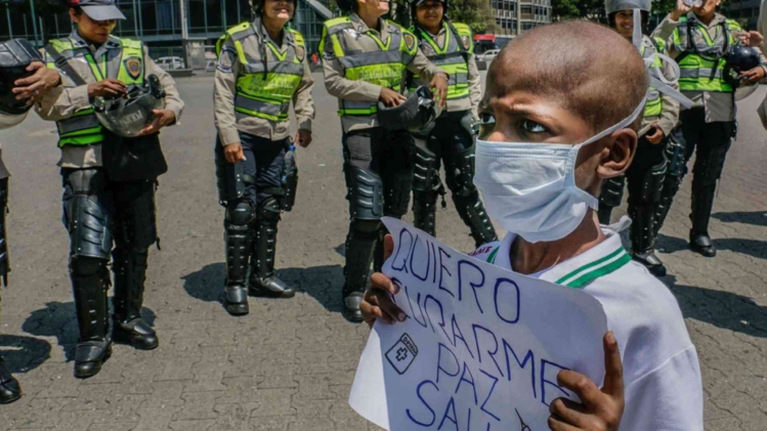 Il Venezuela senza farmaci si cura con le erbe