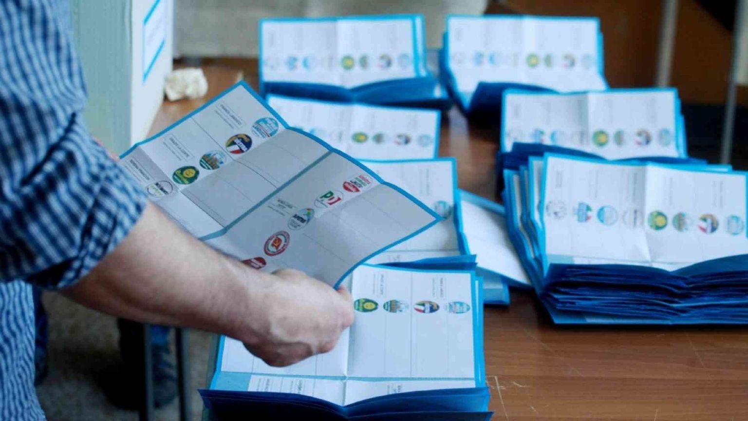 Ballottaggi, sfida aperta in 126 città