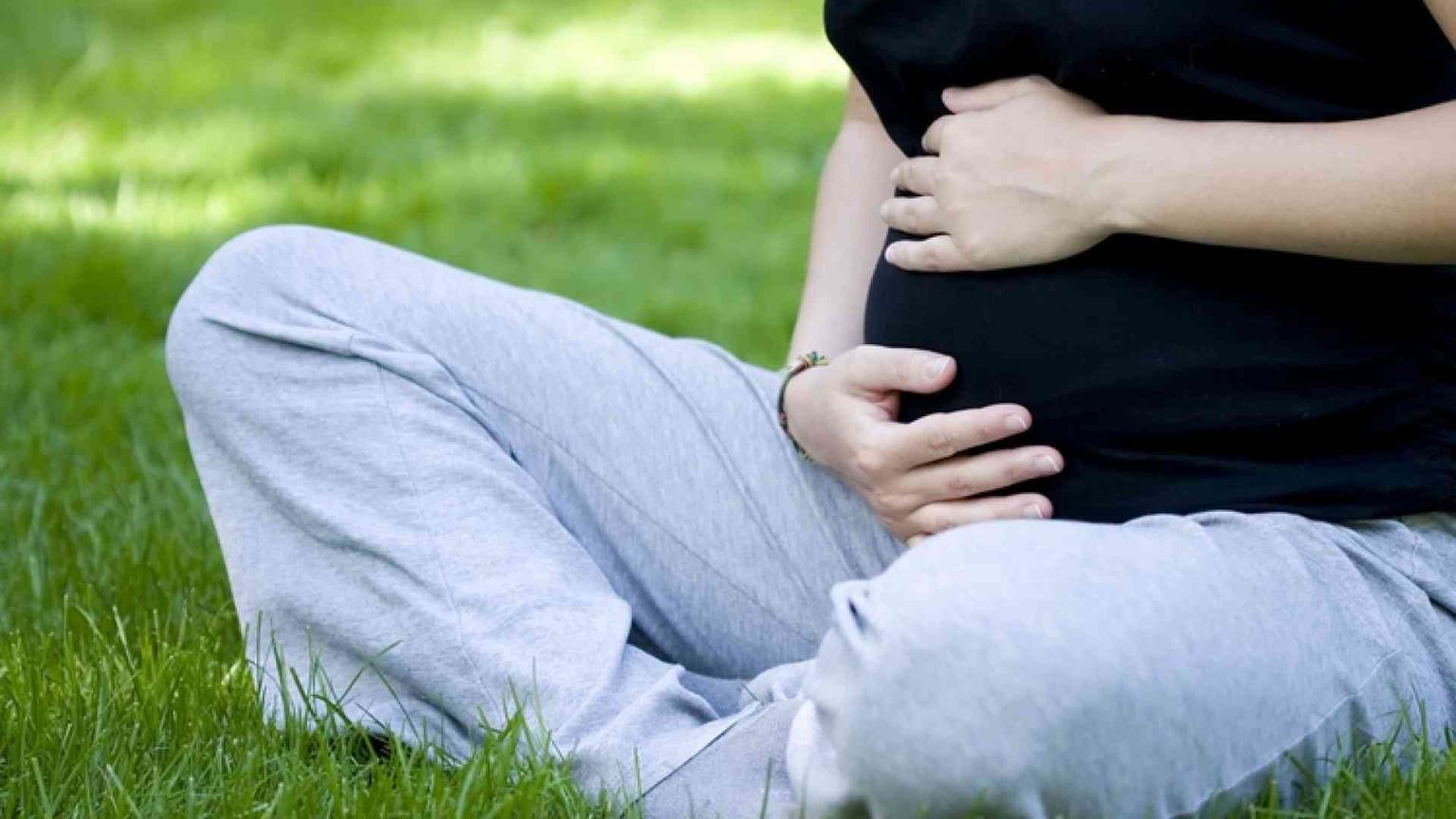 Quante bugie sulla maternità surrogata