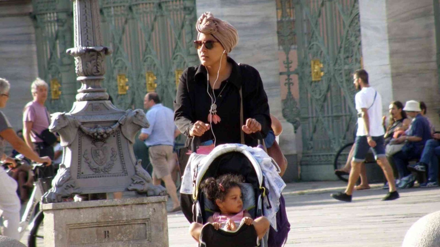 La strada storta sulla poligamia