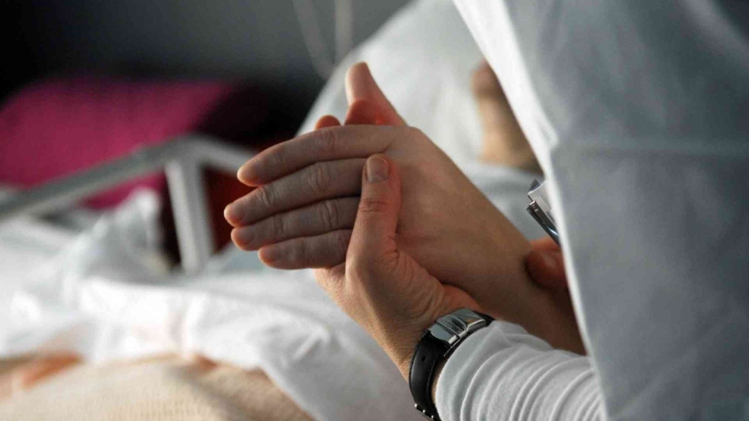 Eutanasia, non decida il «caso limite»