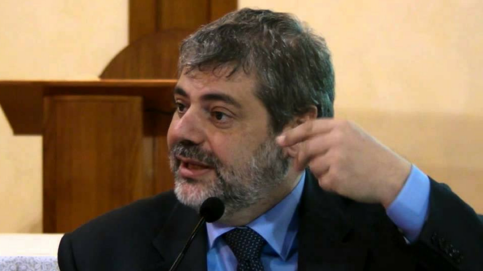 Cantelmi: «Per aiutare i giovani dobbiamo rieducare gli adulti»