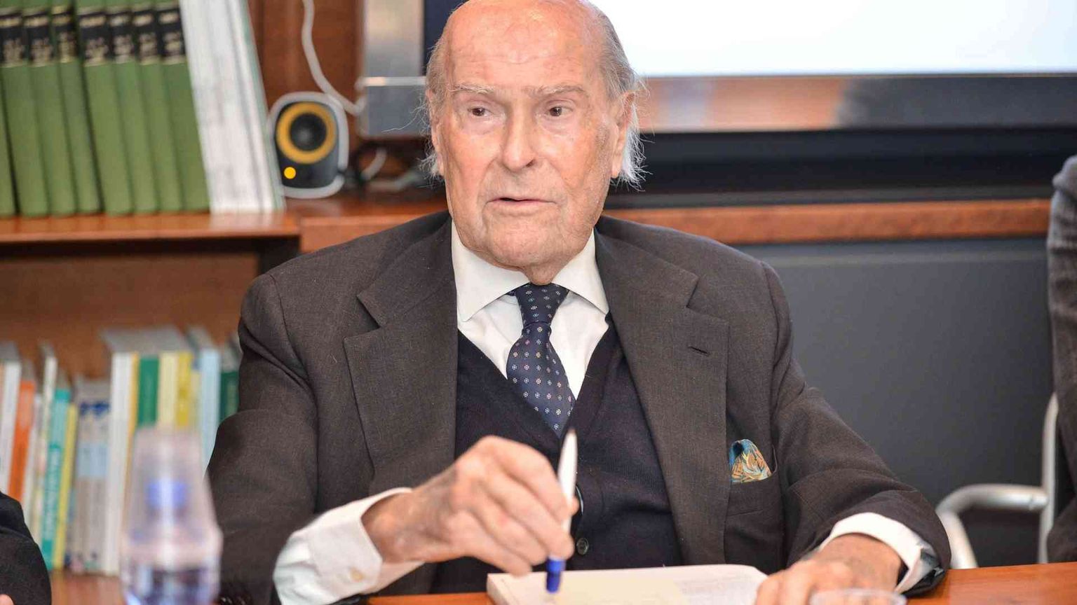 Morto l'oncologo Umberto Veronesi