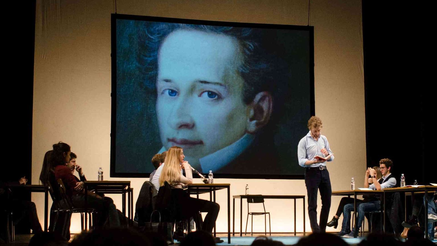 D’Avenia: faccio l’appello con il mio Leopardi