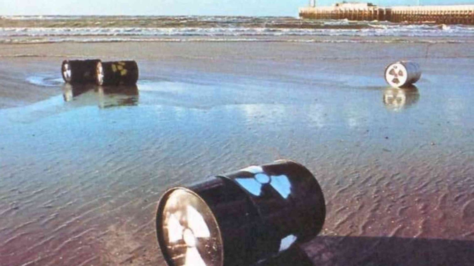 «Da Genova partirono 131 navi radioattive»