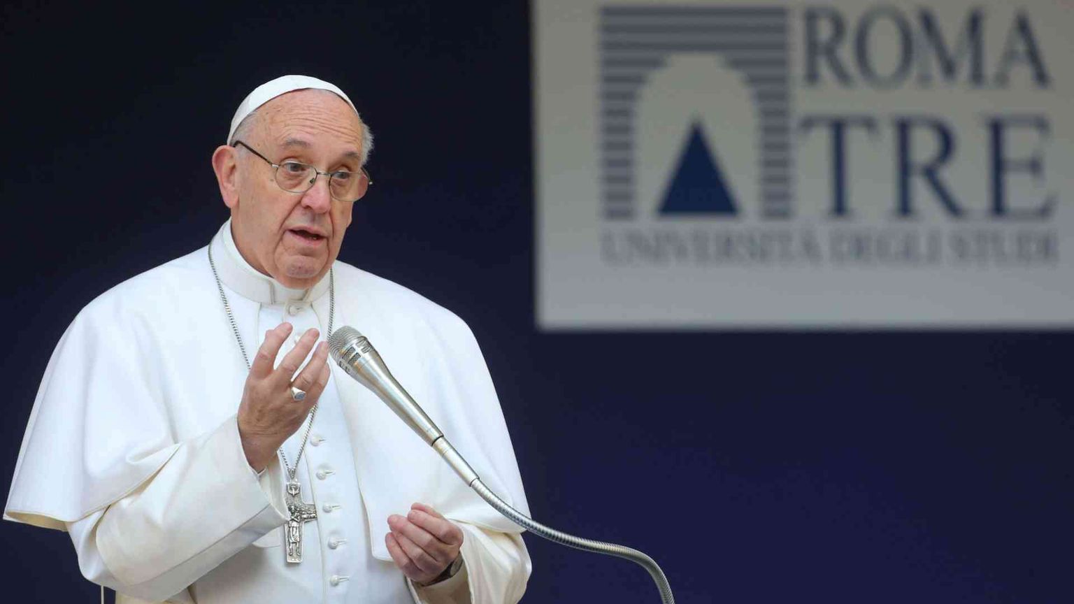 Il Papa agli universitari: dialogo, concretezza e integrazione